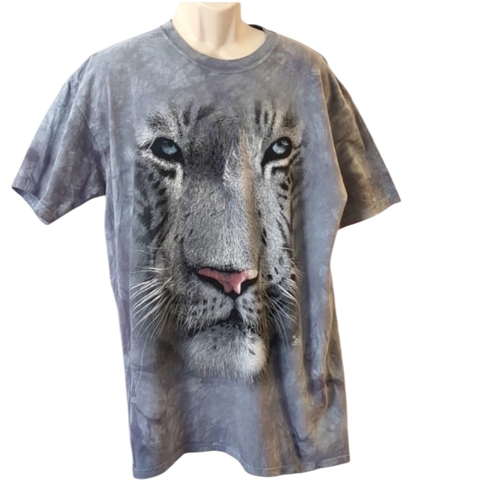 The Mountain Ash Gray Graphic T-Shirt size XL
